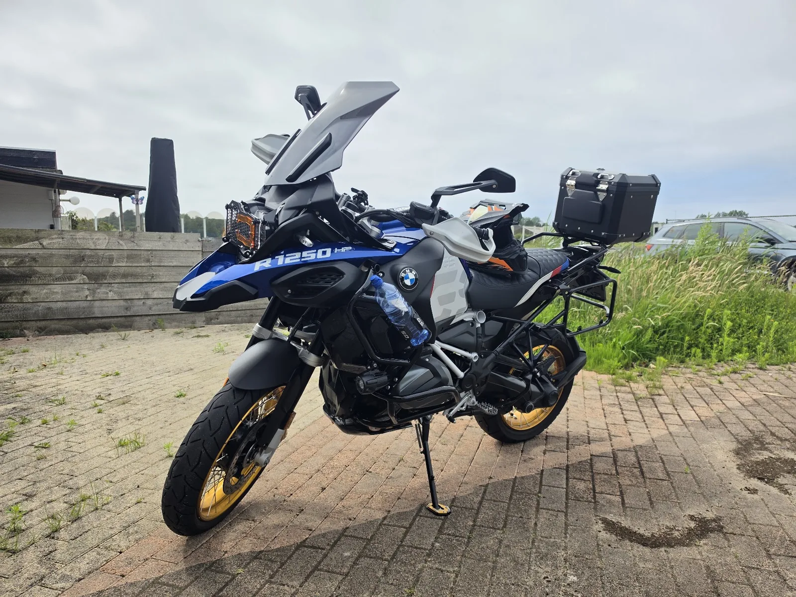 BMW R 1250 GS Adventure HP met Decat spruitstuk en RED9 uitlaatklep